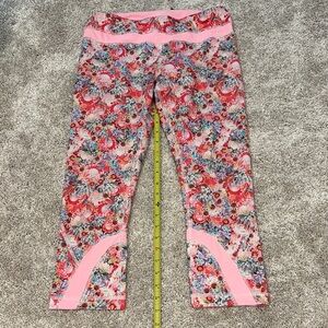 Lululemon Inspire crop